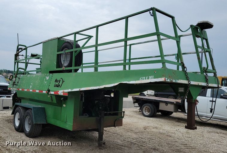 image for item DN3995 2005 Easy Lawn C125  hydroseeder