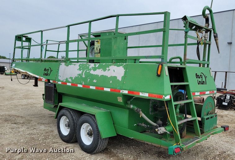 image for item DN3995 2005 Easy Lawn C125  hydroseeder