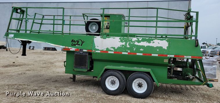 image for item DN3995 2005 Easy Lawn C125  hydroseeder