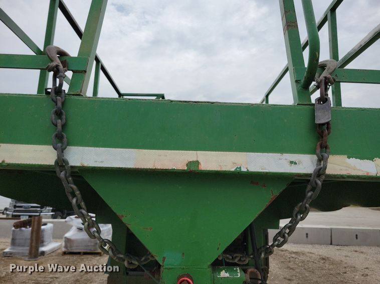 image for item DN3995 2005 Easy Lawn C125  hydroseeder