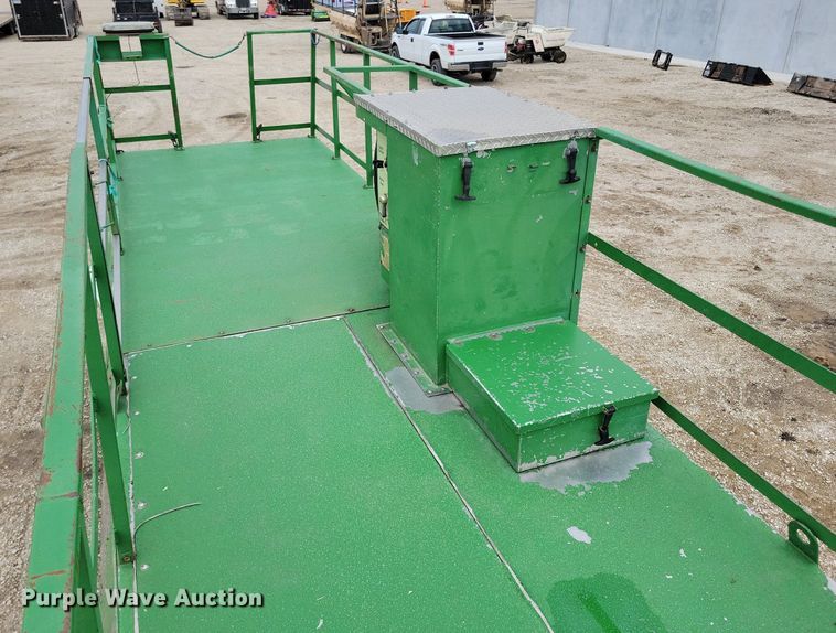 image for item DN3995 2005 Easy Lawn C125  hydroseeder