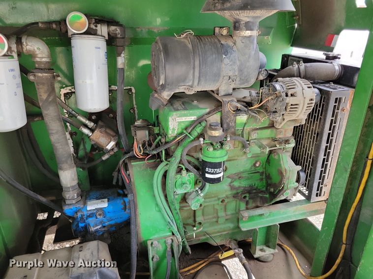 image for item DN3995 2005 Easy Lawn C125  hydroseeder