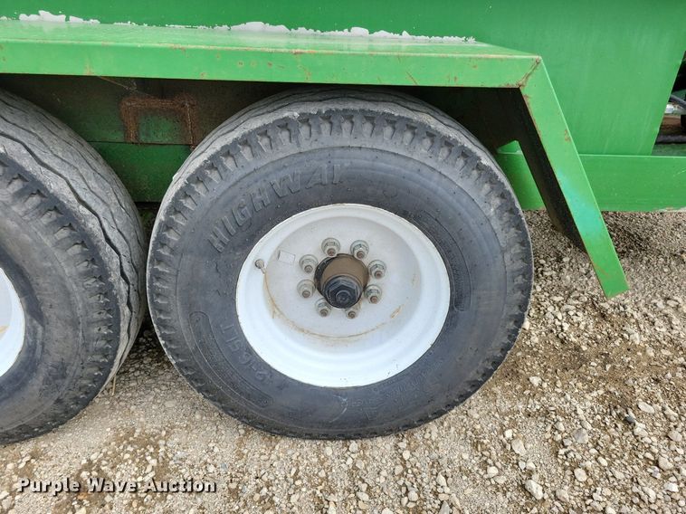 image for item DN3995 2005 Easy Lawn C125  hydroseeder