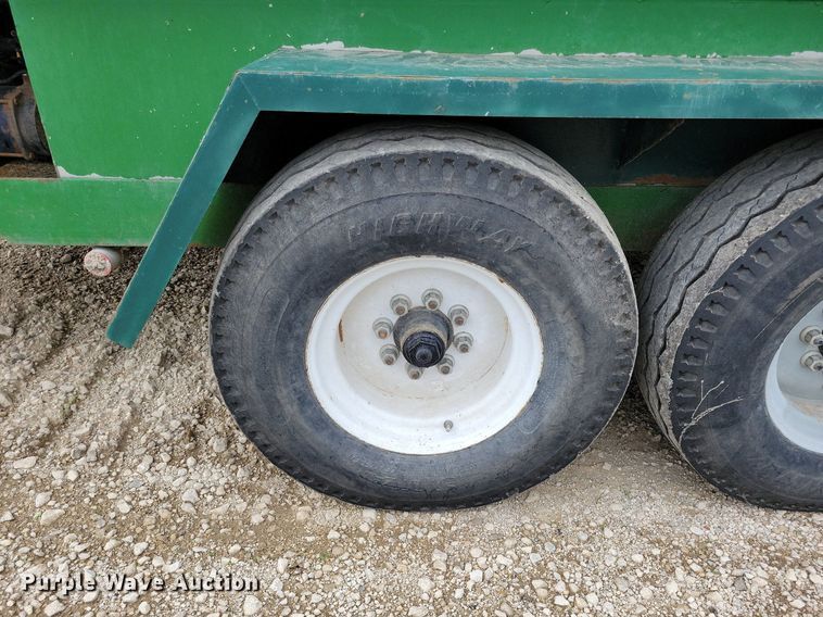 image for item DN3995 2005 Easy Lawn C125  hydroseeder