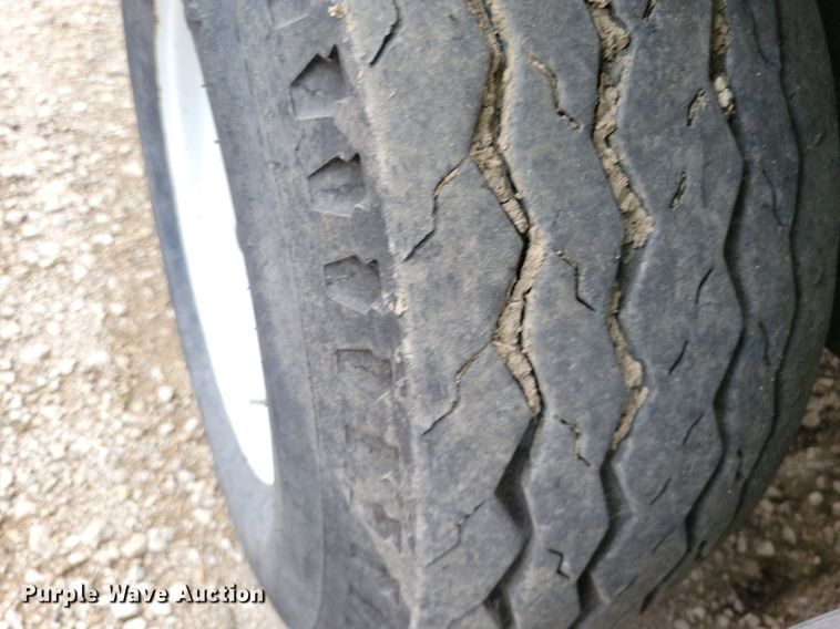 image for item DN3995 2005 Easy Lawn C125  hydroseeder