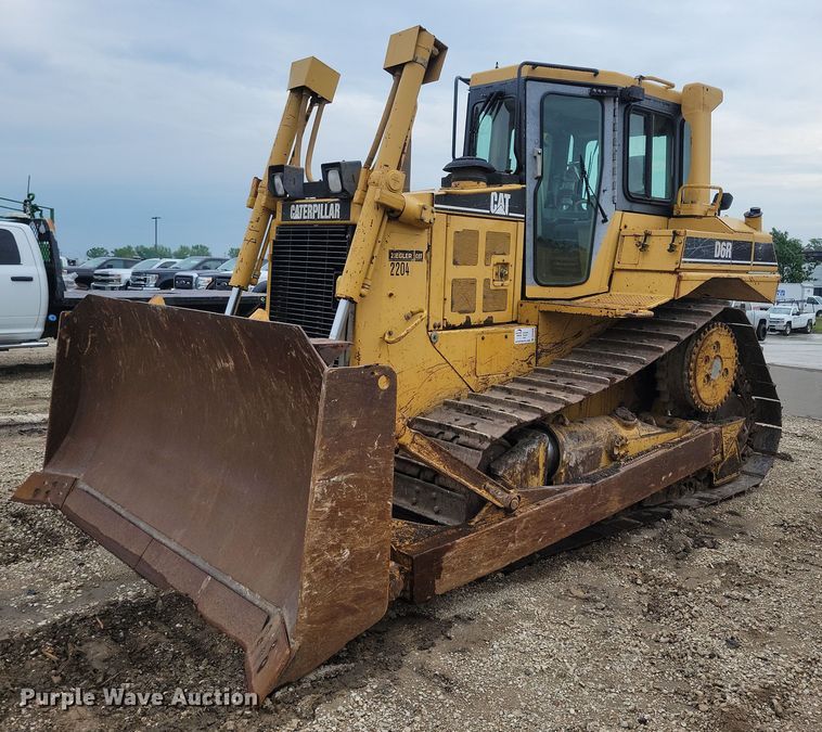 image for item DN3996 1998 Caterpillar D6R  dozer