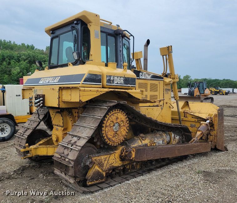 image for item DN3996 1998 Caterpillar D6R  dozer