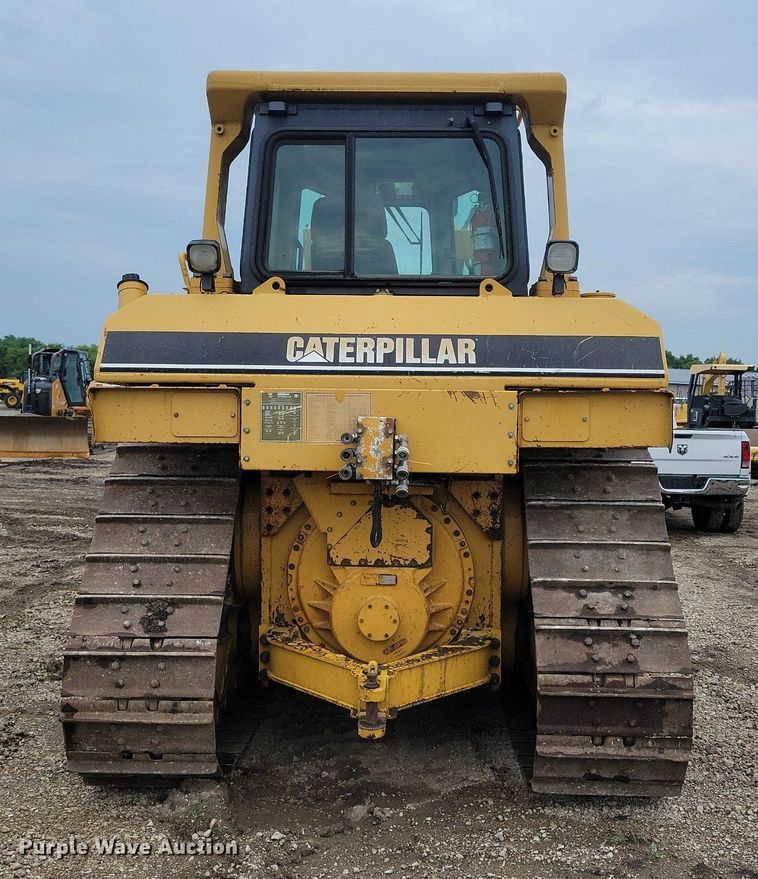 image for item DN3996 1998 Caterpillar D6R  dozer