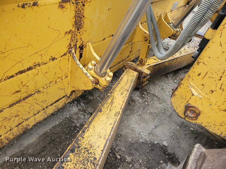 image for item DN3996 1998 Caterpillar D6R  dozer