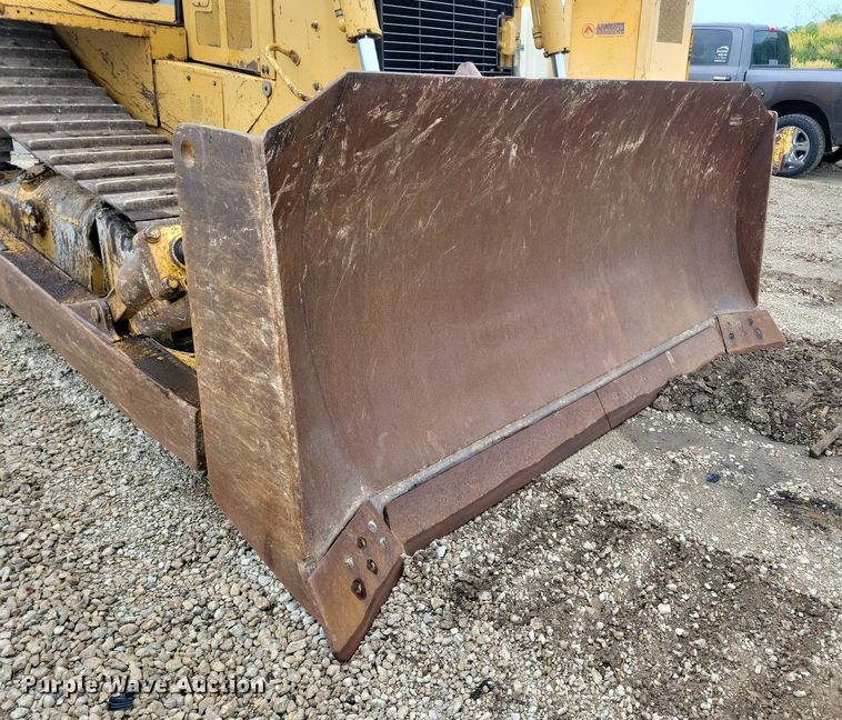 image for item DN3996 1998 Caterpillar D6R  dozer