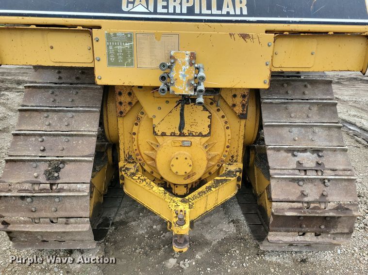 image for item DN3996 1998 Caterpillar D6R  dozer