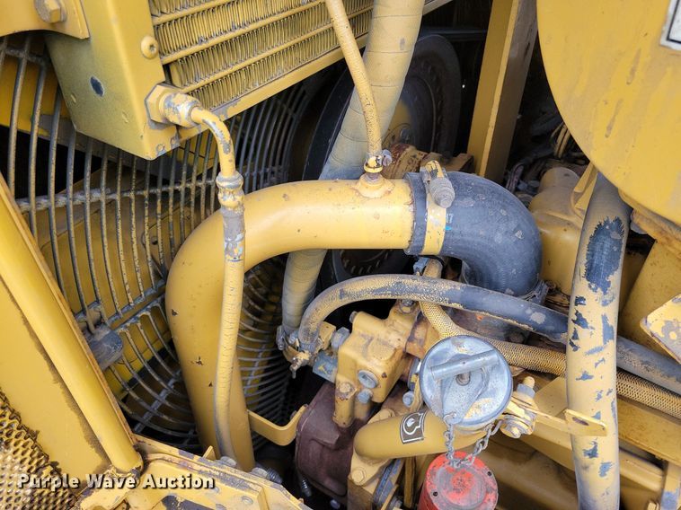 image for item DN3996 1998 Caterpillar D6R  dozer