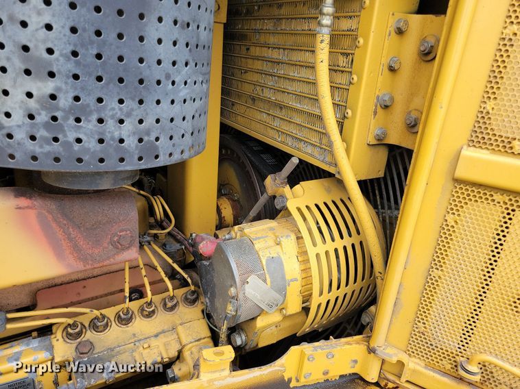 image for item DN3996 1998 Caterpillar D6R  dozer