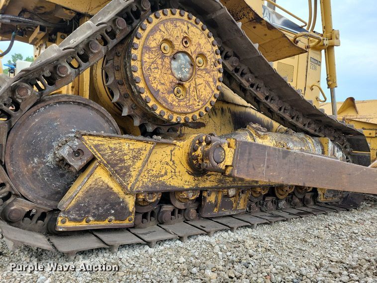 image for item DN3996 1998 Caterpillar D6R  dozer
