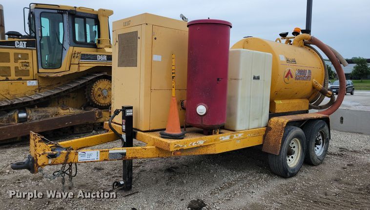 image for item DN3997 2006 Vac-Tron  vacuum excavator