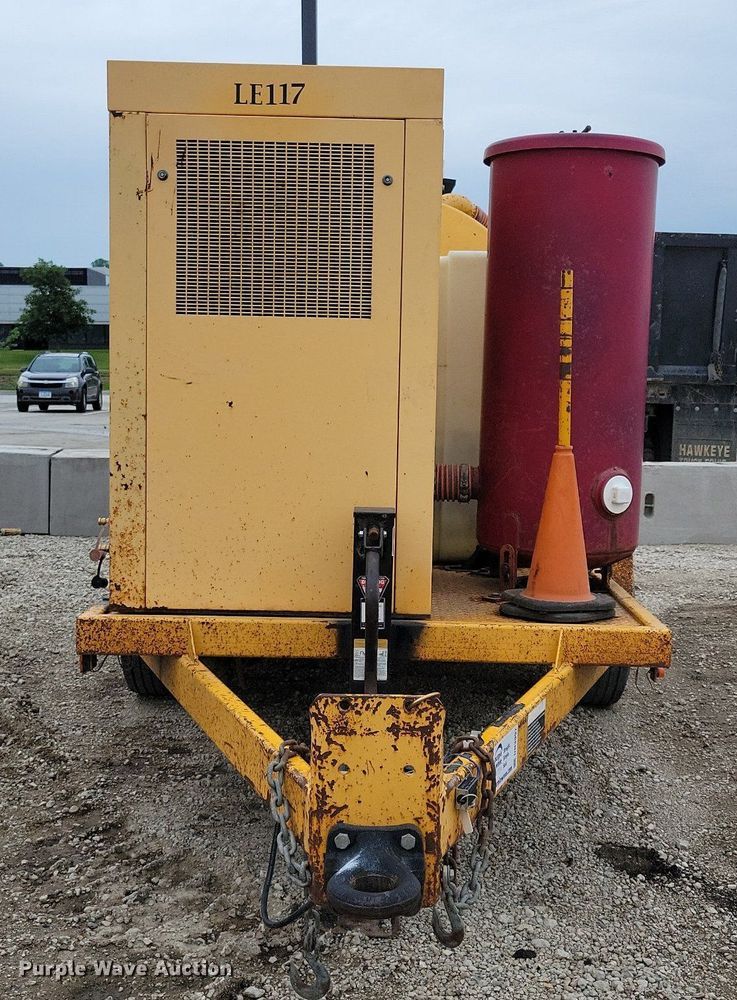 image for item DN3997 2006 Vac-Tron  vacuum excavator