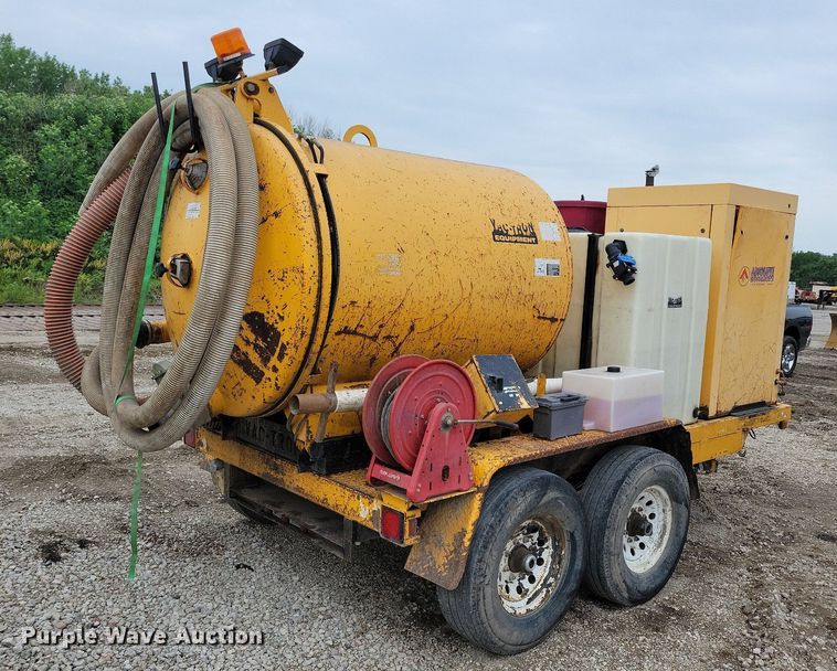 image for item DN3997 2006 Vac-Tron  vacuum excavator