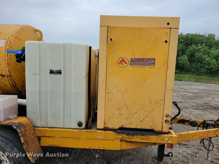 image for item DN3997 2006 Vac-Tron  vacuum excavator