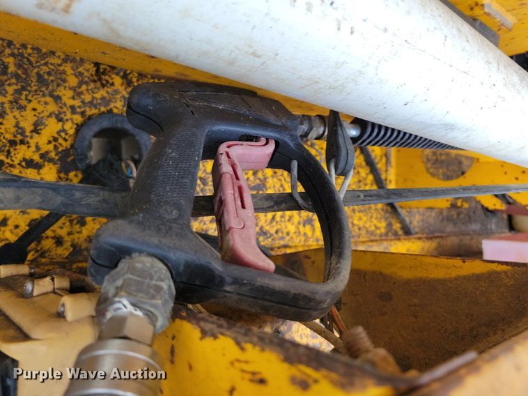 image for item DN3997 2006 Vac-Tron  vacuum excavator