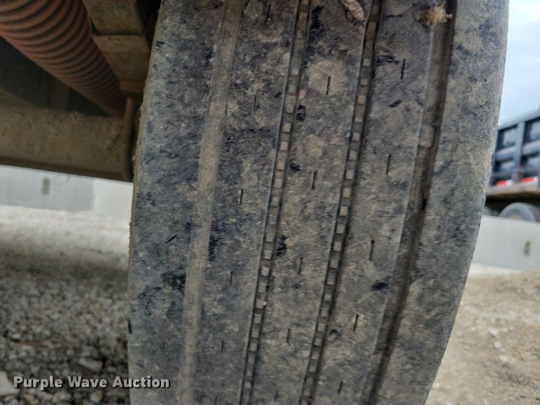 image for item DN3997 2006 Vac-Tron  vacuum excavator