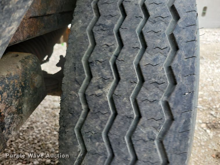 image for item DN3997 2006 Vac-Tron  vacuum excavator