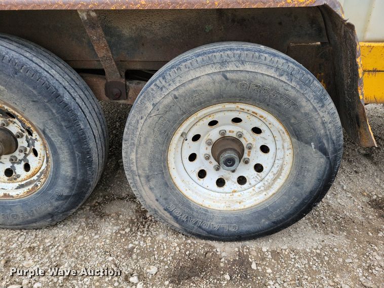 image for item DN3997 2006 Vac-Tron  vacuum excavator