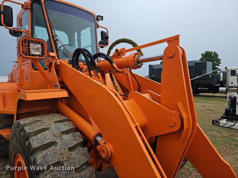 image for item DO2730 Doosan DL200  wheel loader