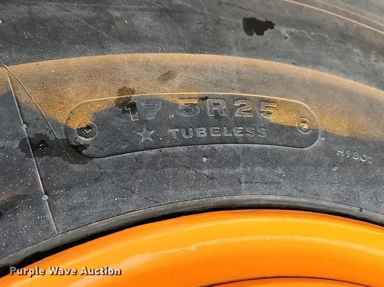 image for item DO2730 Doosan DL200  wheel loader