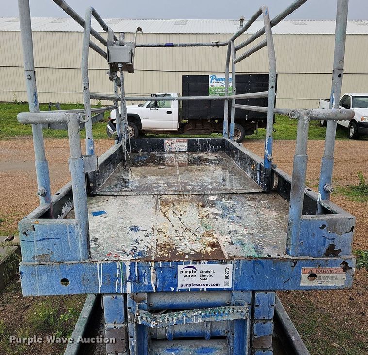 image for item DO2731 Up Right X31N  scissor lift