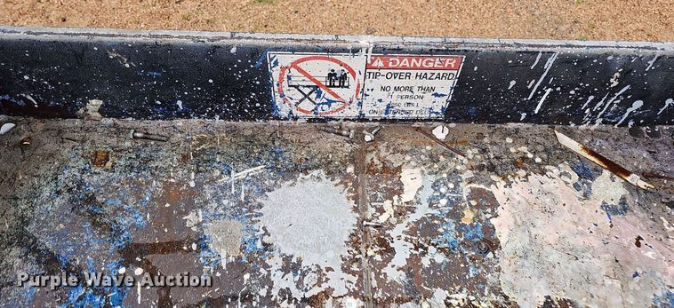 image for item DO2731 Up Right X31N  scissor lift