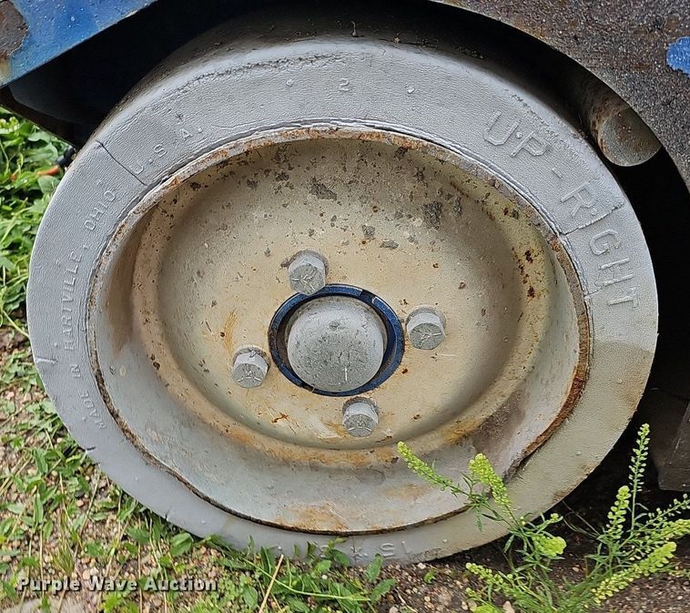 image for item DO2731 Up Right X31N  scissor lift