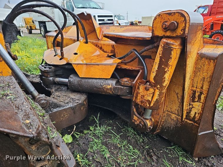image for item DO2732 1982 Case 850C  dozer