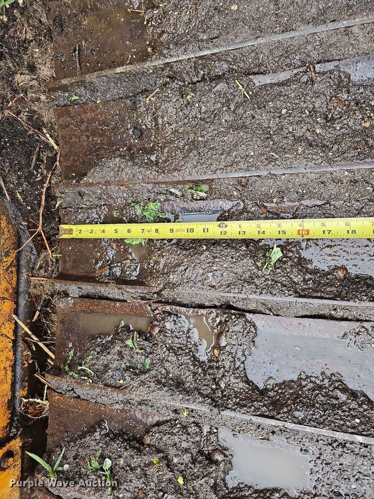 image for item DO2732 1982 Case 850C  dozer