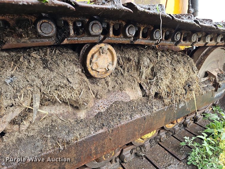 image for item DO2732 1982 Case 850C  dozer