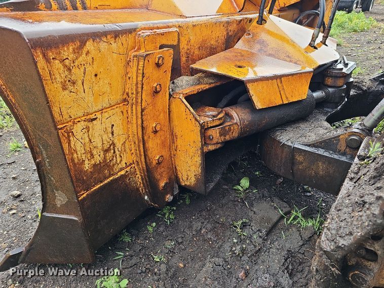 image for item DO2732 1982 Case 850C  dozer