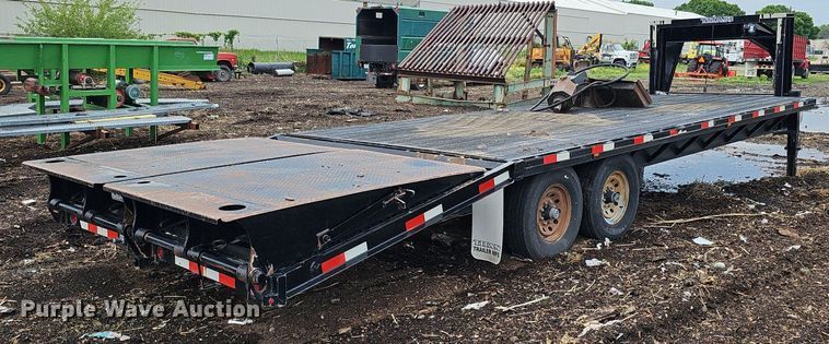 image for item DO2735 2013 Titan DF5954  equipment trailer