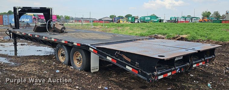 image for item DO2735 2013 Titan DF5954  equipment trailer