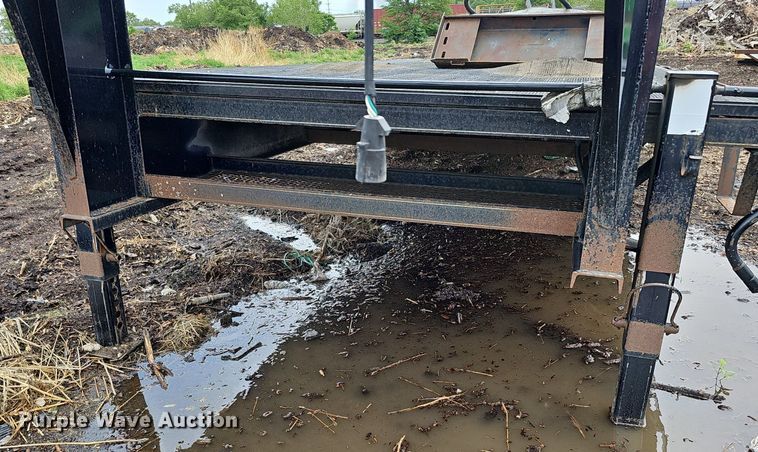 image for item DO2735 2013 Titan DF5954  equipment trailer