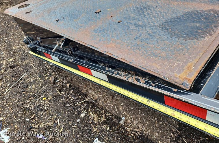 image for item DO2735 2013 Titan DF5954  equipment trailer