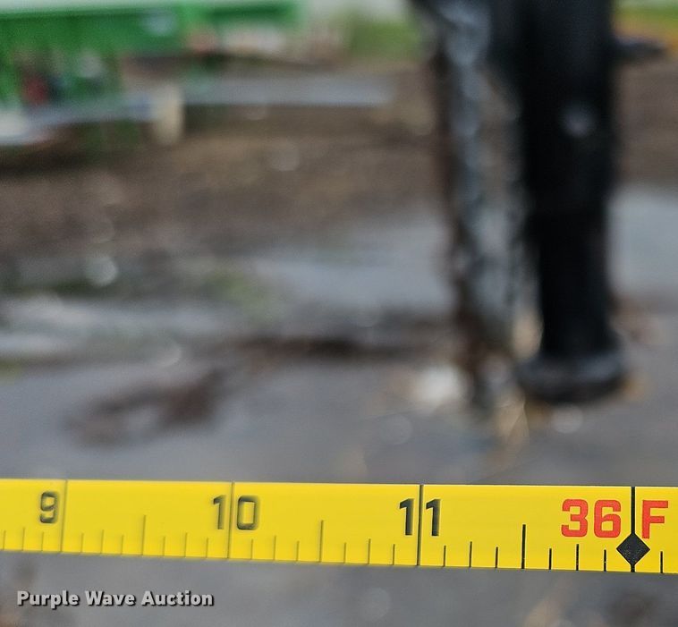 image for item DO2735 2013 Titan DF5954  equipment trailer