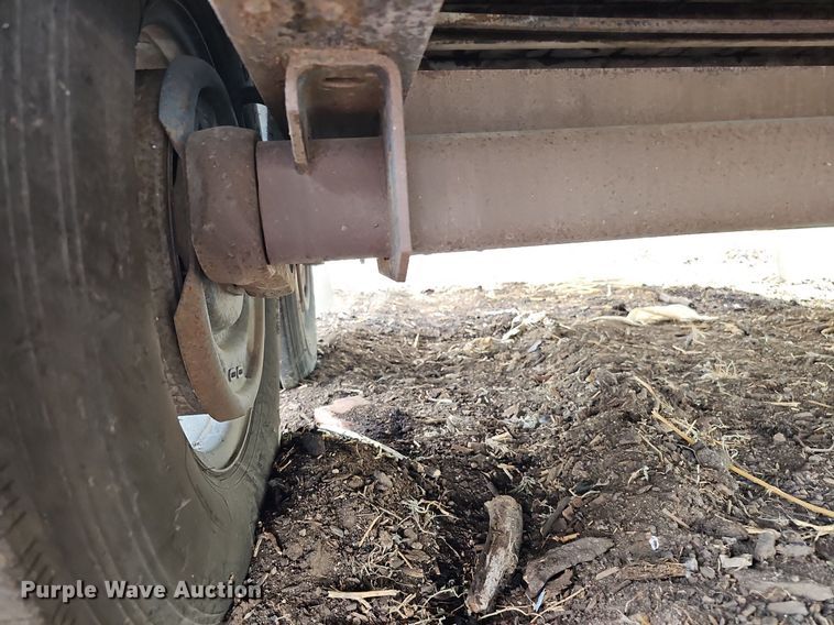 image for item DO2735 2013 Titan DF5954  equipment trailer