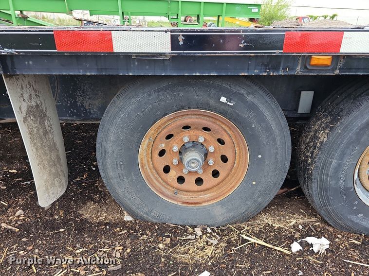 image for item DO2735 2013 Titan DF5954  equipment trailer