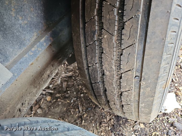 image for item DO2735 2013 Titan DF5954  equipment trailer