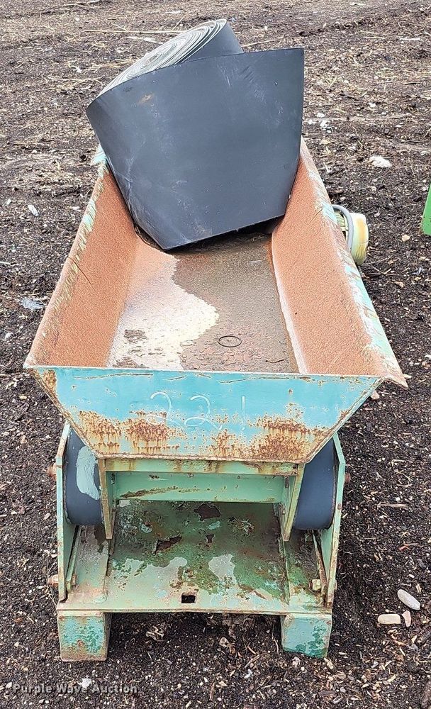 image for item DO2736 West Salem Machinery  conveyor