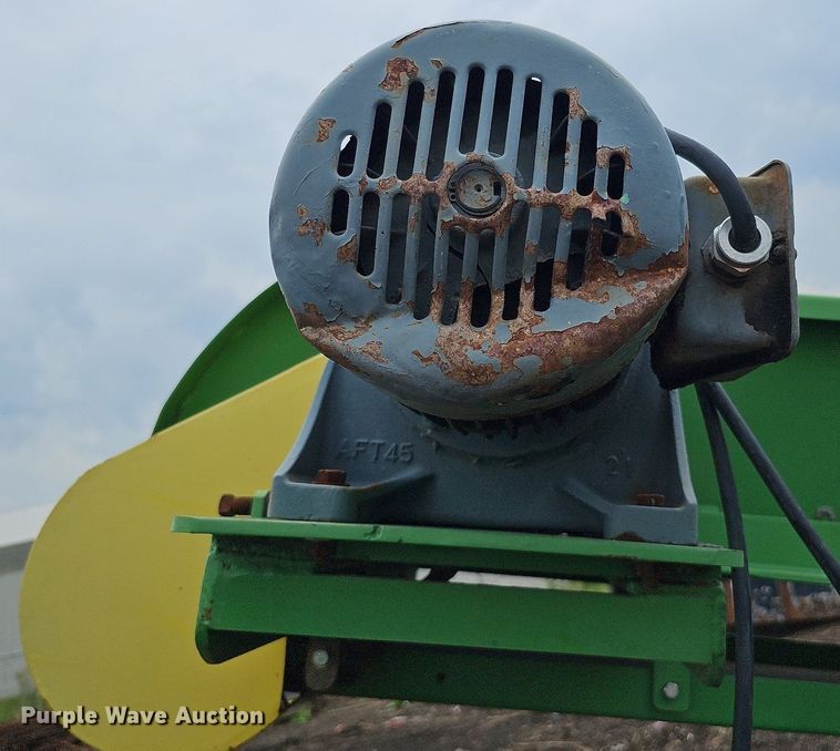 image for item DO2736 West Salem Machinery  conveyor