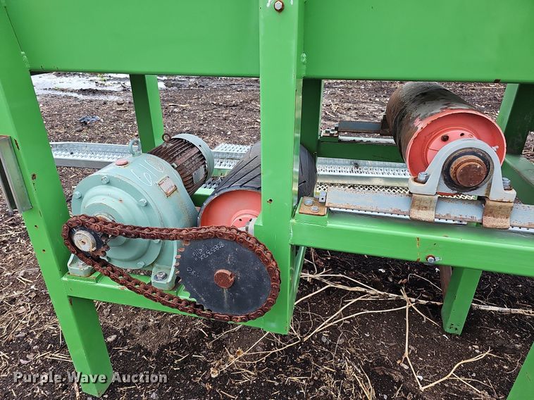 image for item DO2736 West Salem Machinery  conveyor