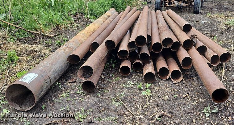 image for item DO2739 Approximately 33 pipes