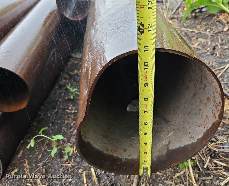 image for item DO2739 Approximately 33 pipes