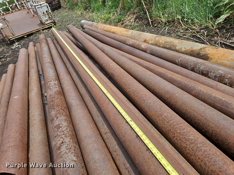 image for item DO2739 Approximately 33 pipes