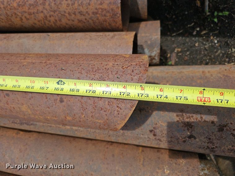 image for item DO2739 Approximately 33 pipes